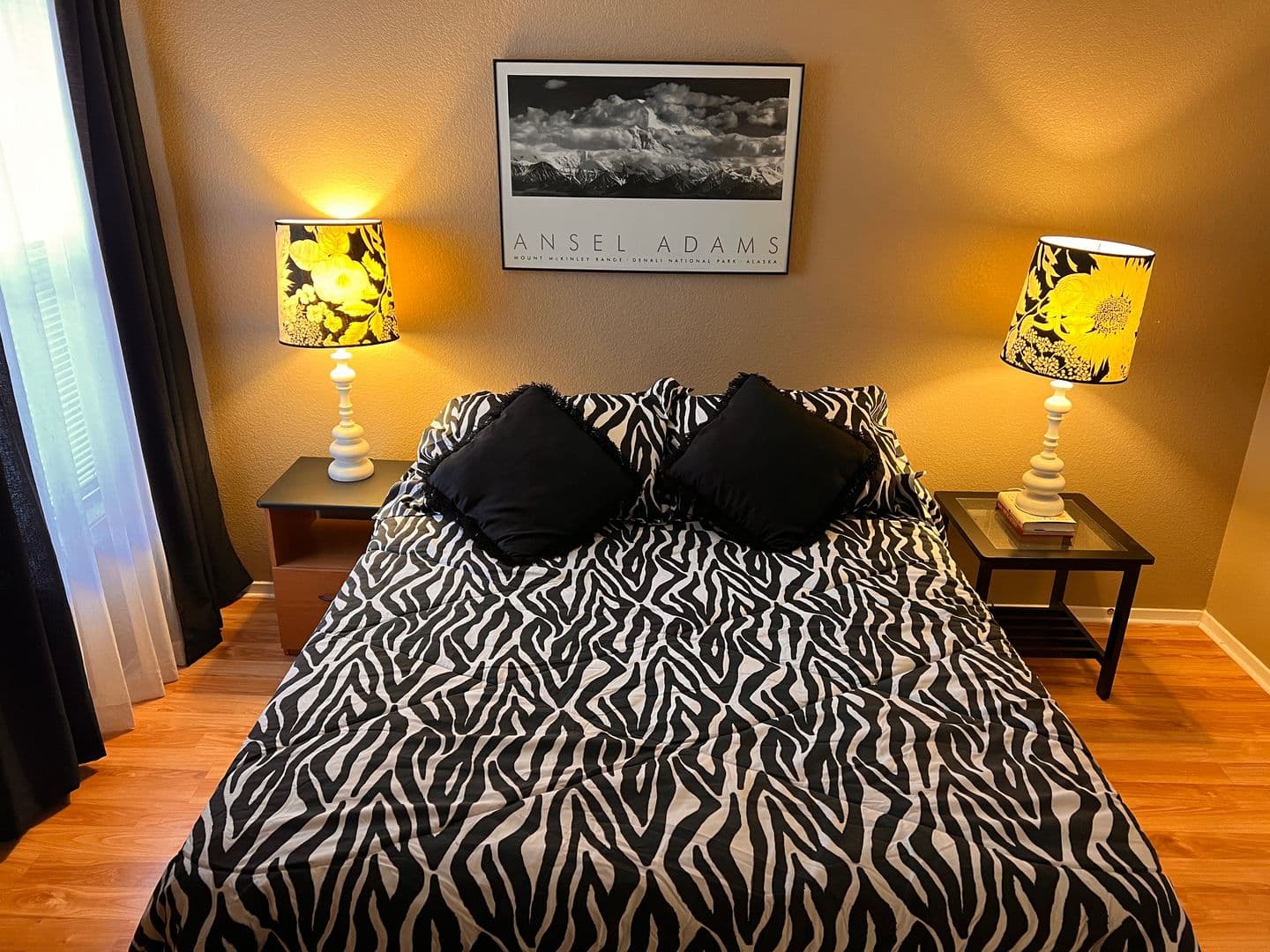 Las Vegas House: 2300 E Silverado Ranch Blvd #2158