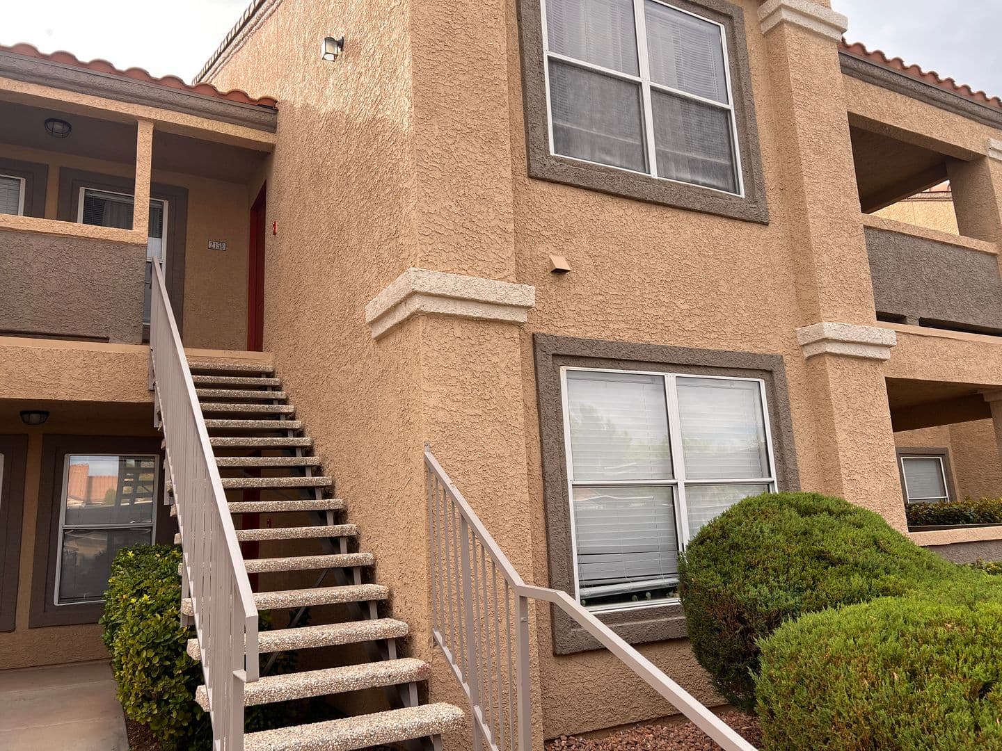 Las Vegas House: 2300 E Silverado Ranch Blvd #2158