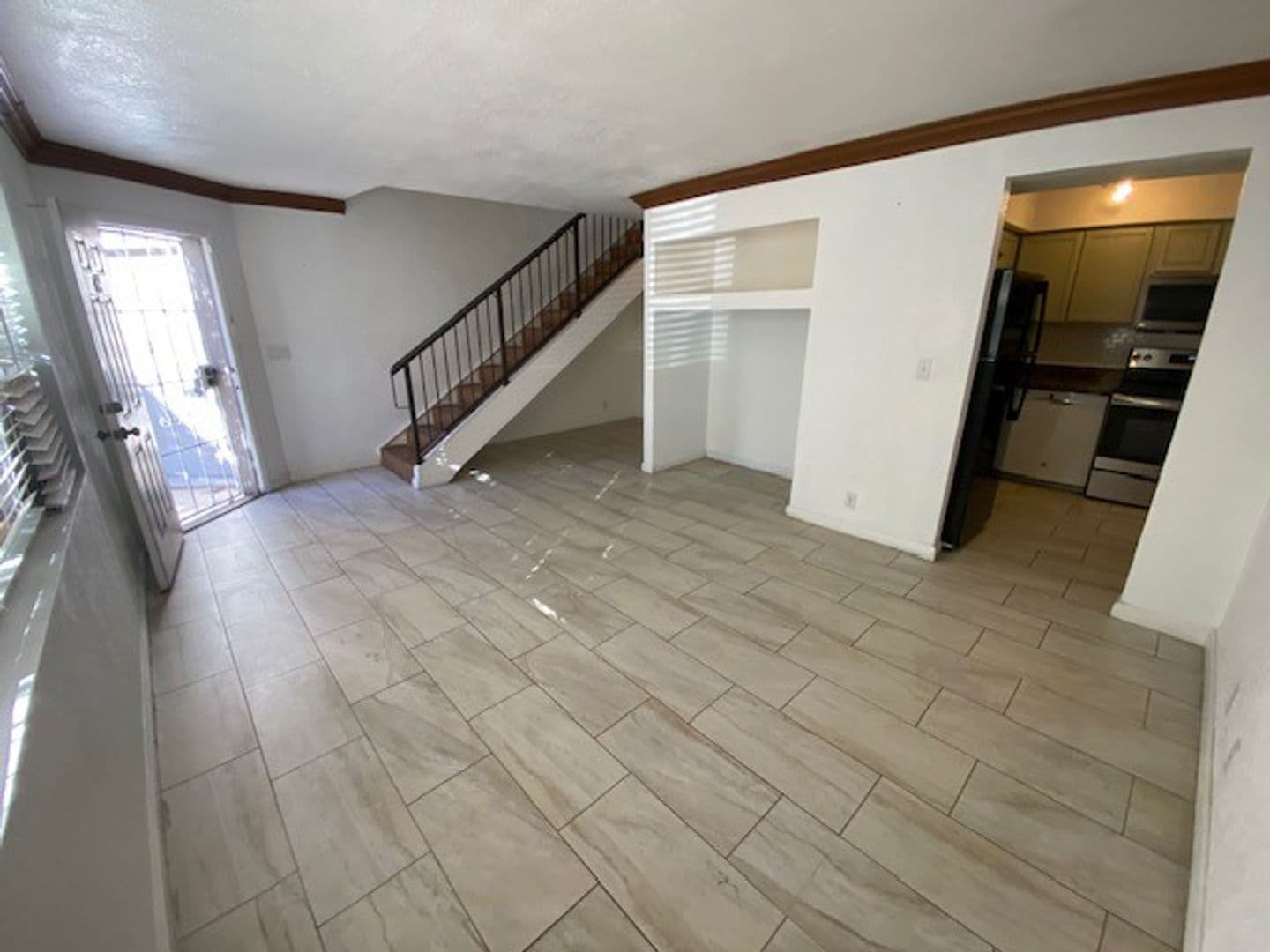 Las Vegas House: 100 S. Crestline Dr #64