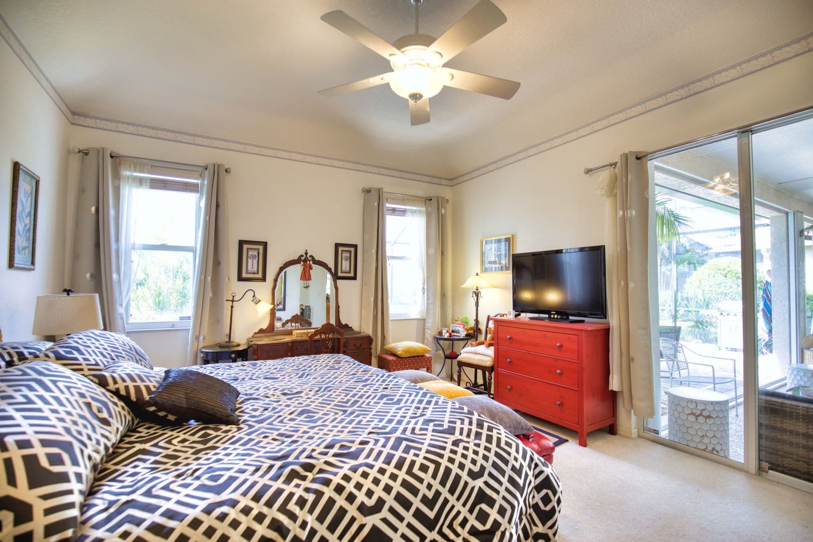 Venice House: 1520 San Ysidro Way