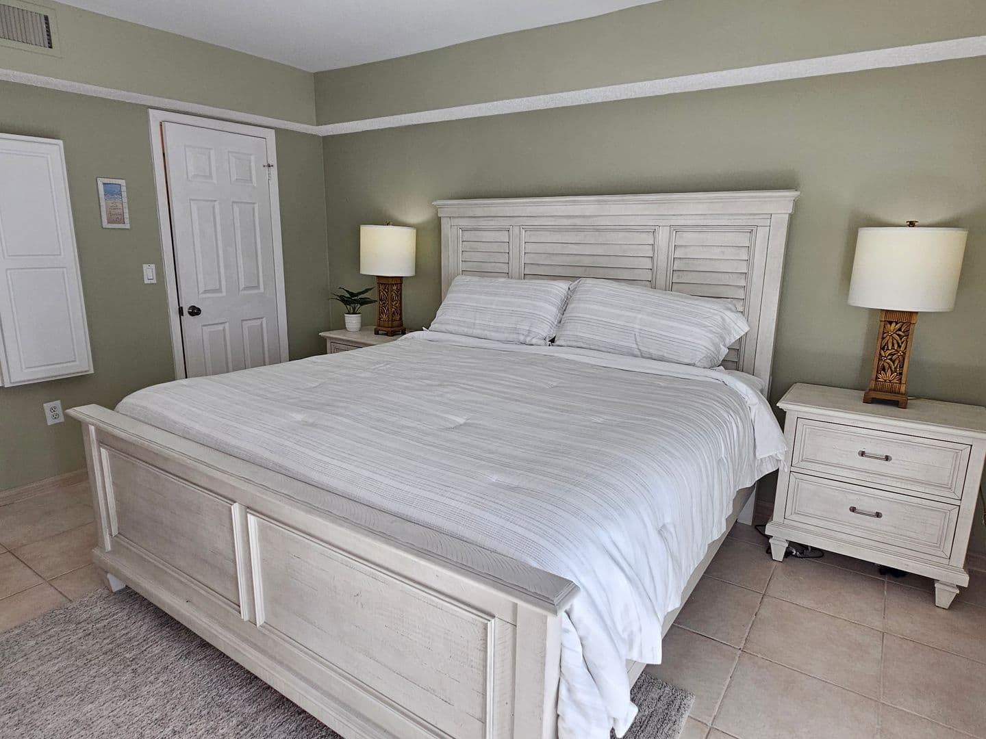 Venice Condo: 1555 Tarpon Center Drive #243