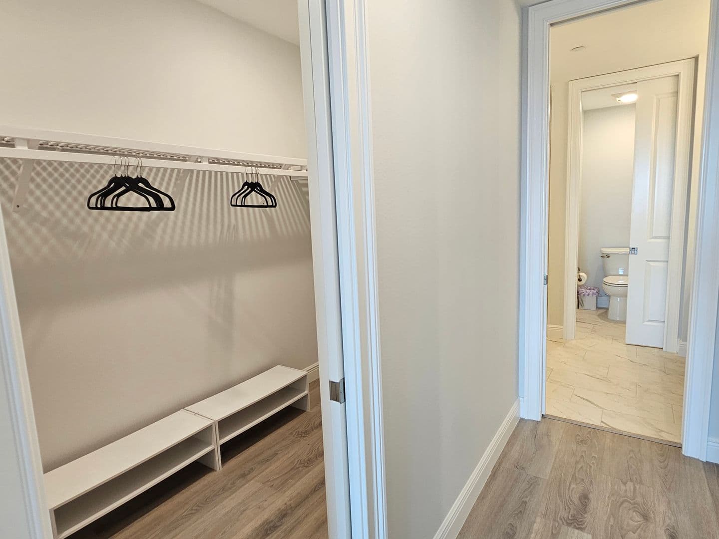 Venice Condo: 503 N Tamiami Trail #301