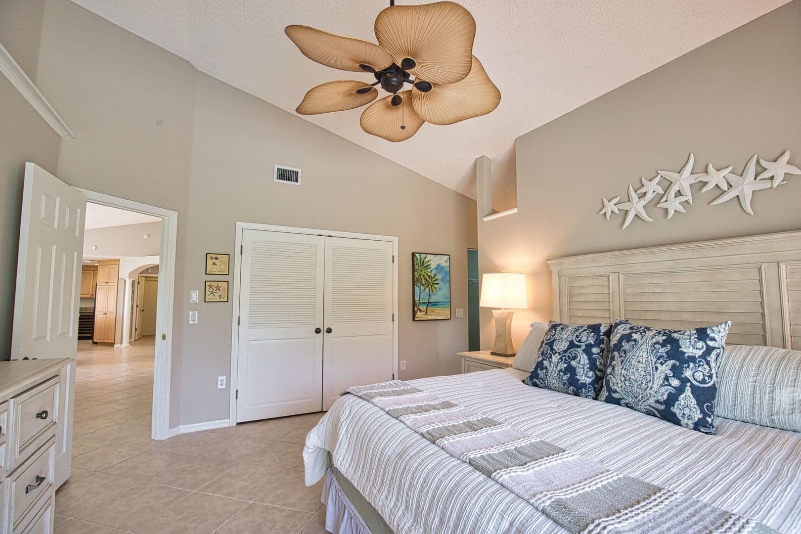Venice House: 782 Harrington Lake Drive