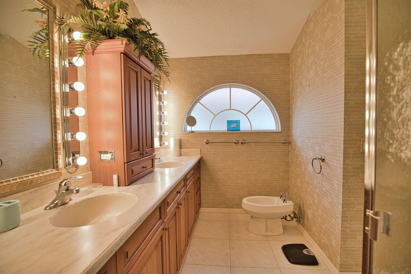 Venice House: 1191 Harbor Town Way