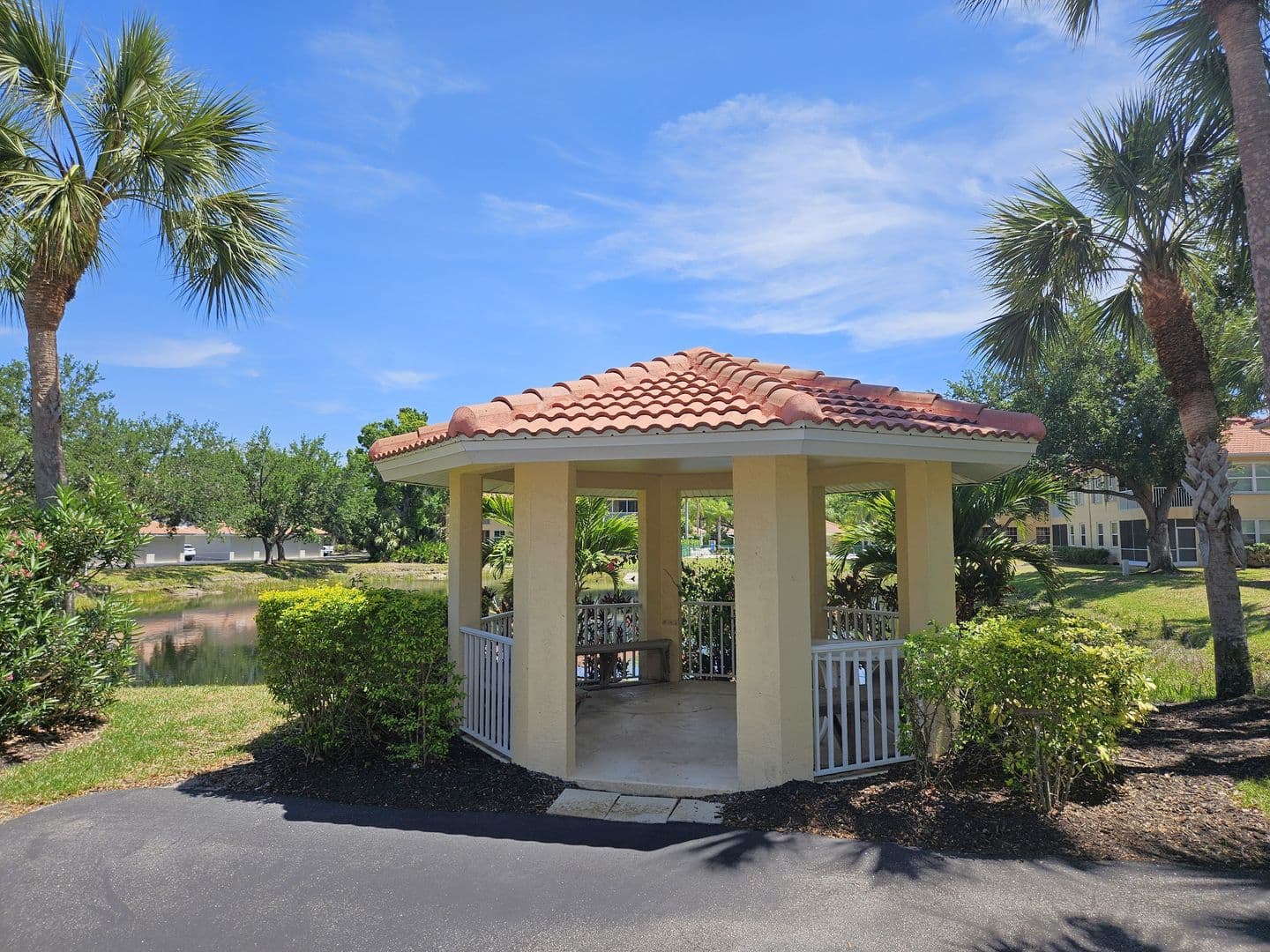 Venice Condo: 904 Casa Del Lago Way #904