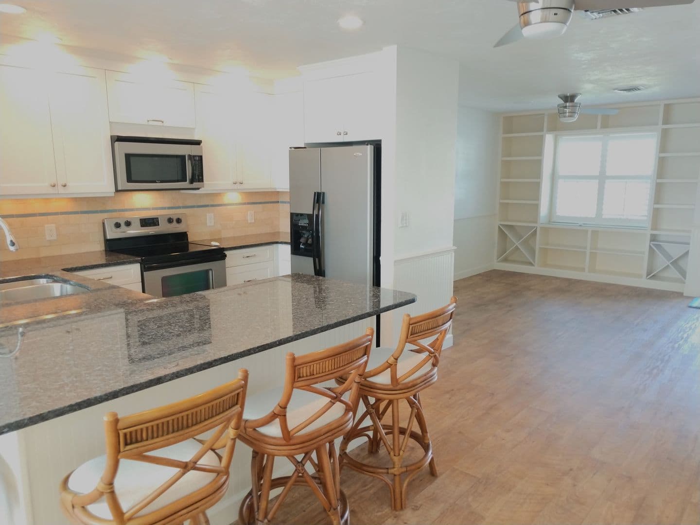 Venice Condo: 184 The Corso #184