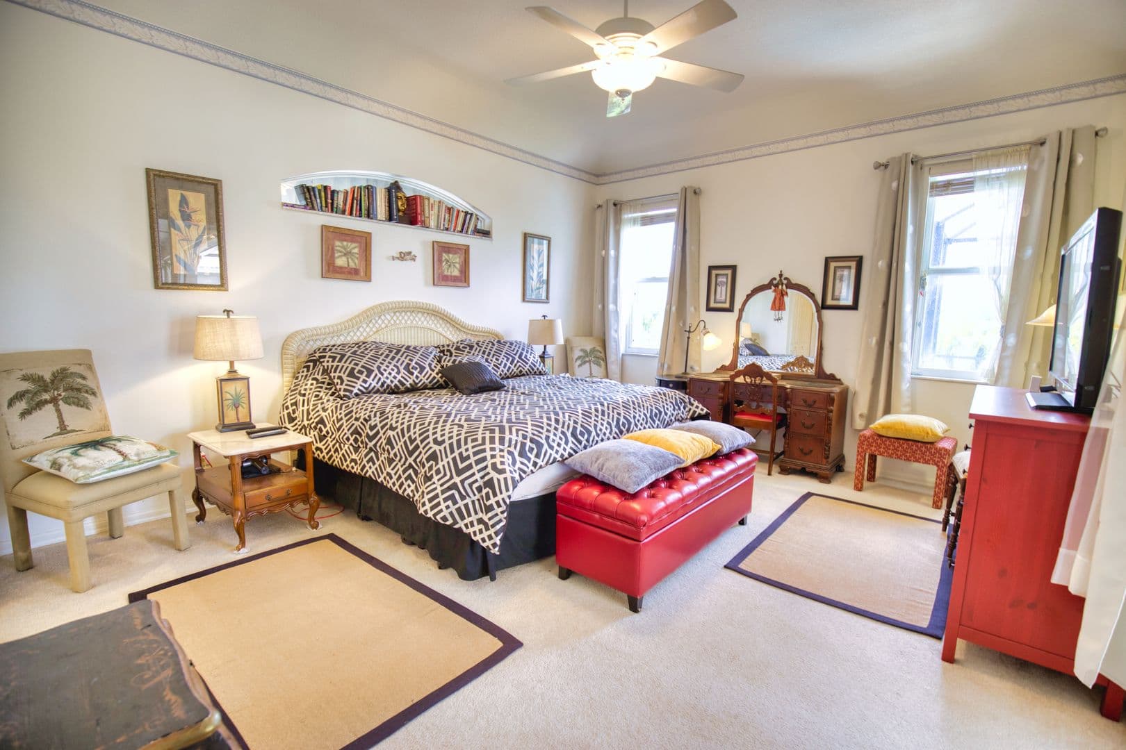 Venice House: 1520 San Ysidro Way