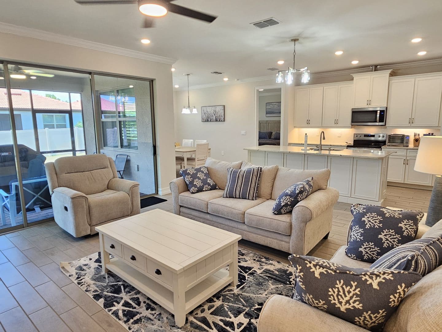 Nokomis House: 104 Villoresi Blvd