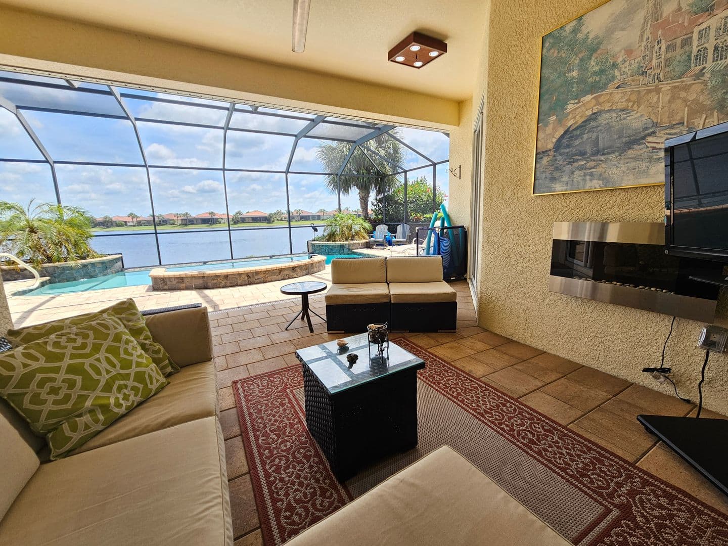Nokomis House: 101 Medici Terrace
