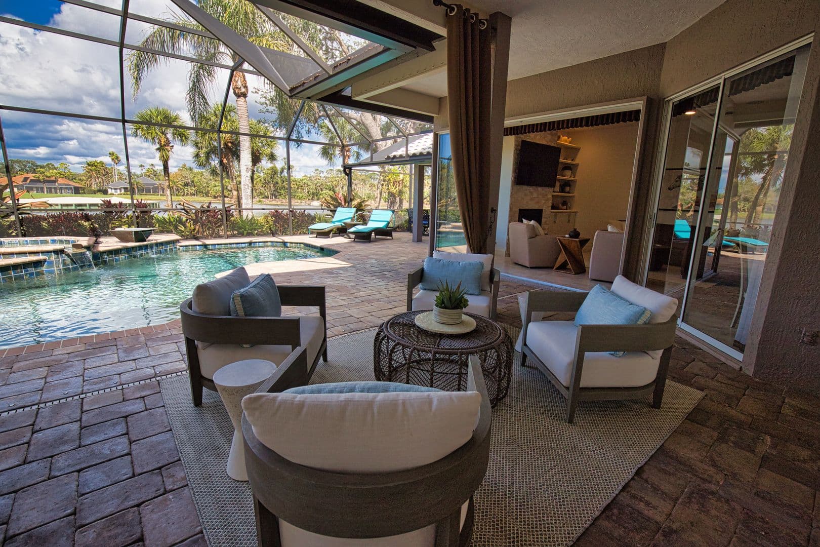 Venice House: 630 Khyber Lane