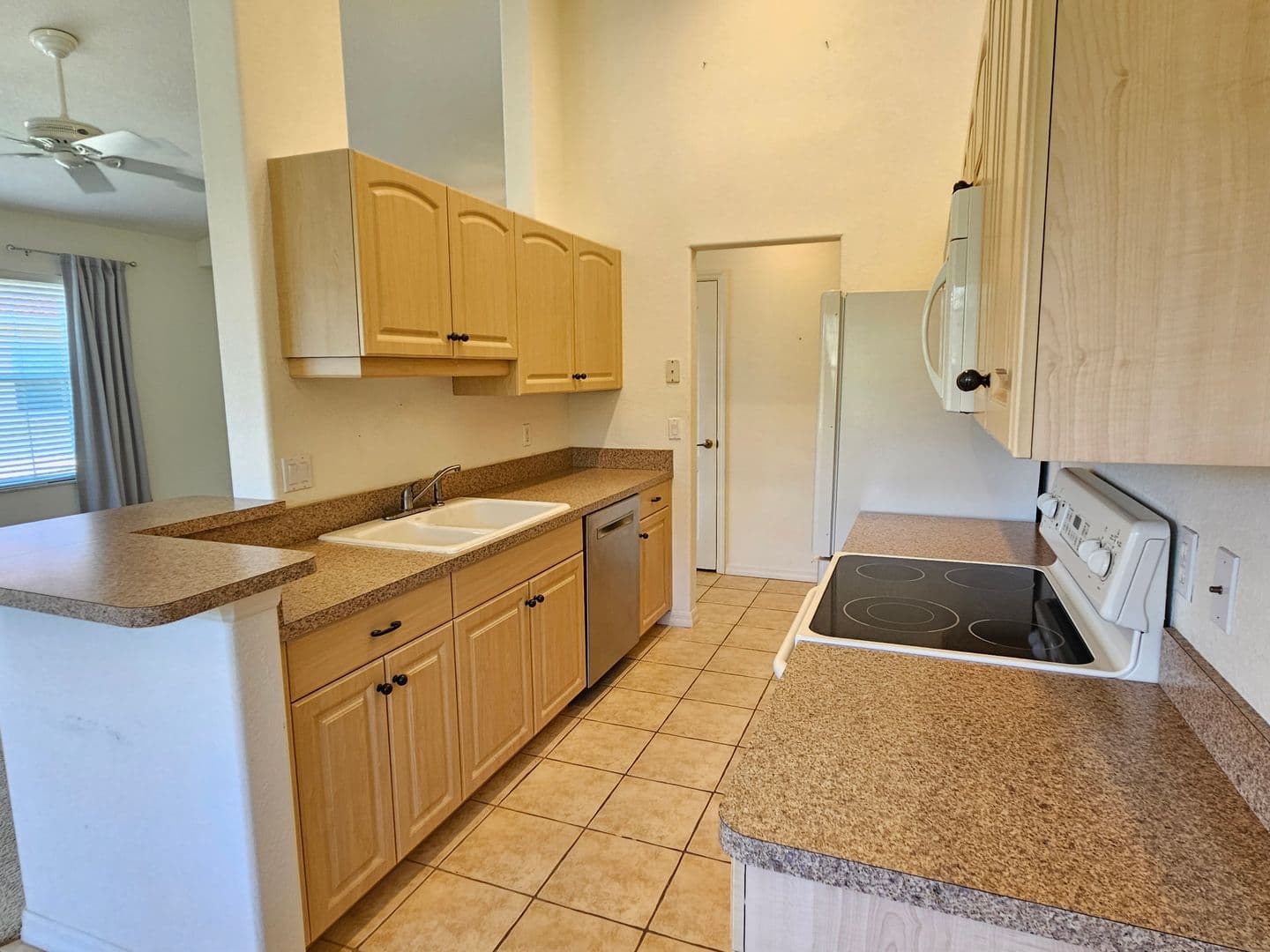 Venice Condo: 904 Casa Del Lago Way #904