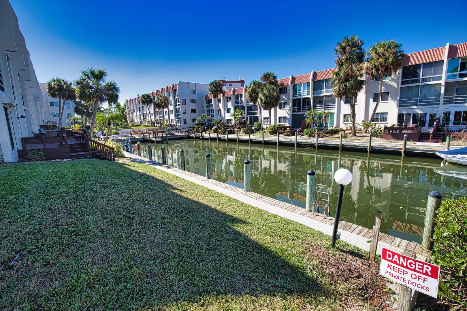 Venice Condo: 220 Santa Maria Street #138