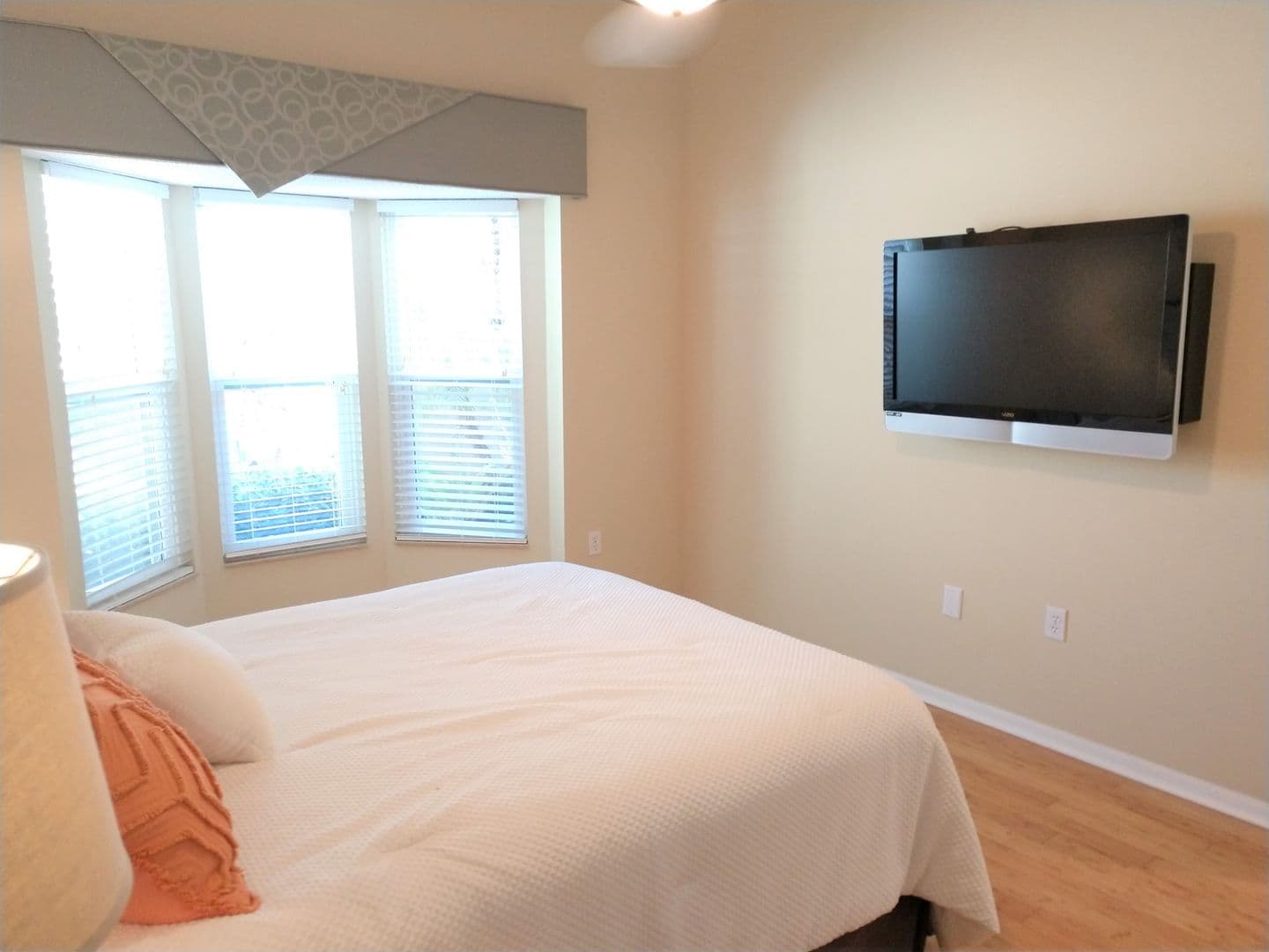 Venice House: 540 Clubside Circle