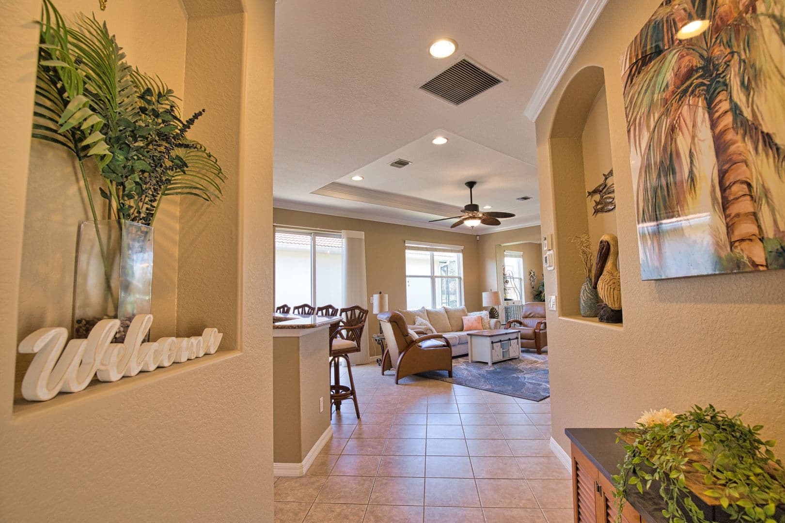 Nokomis House: 482 Montelluna Drive