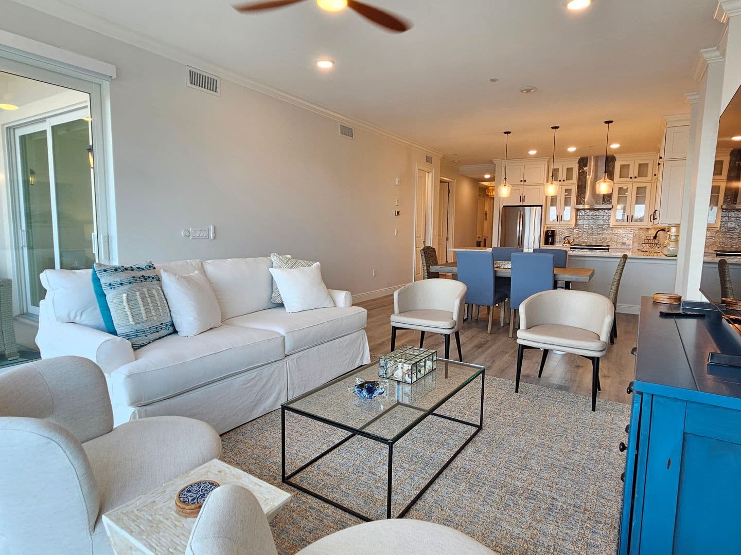 Venice Condo: 503 N Tamiami Trail #301