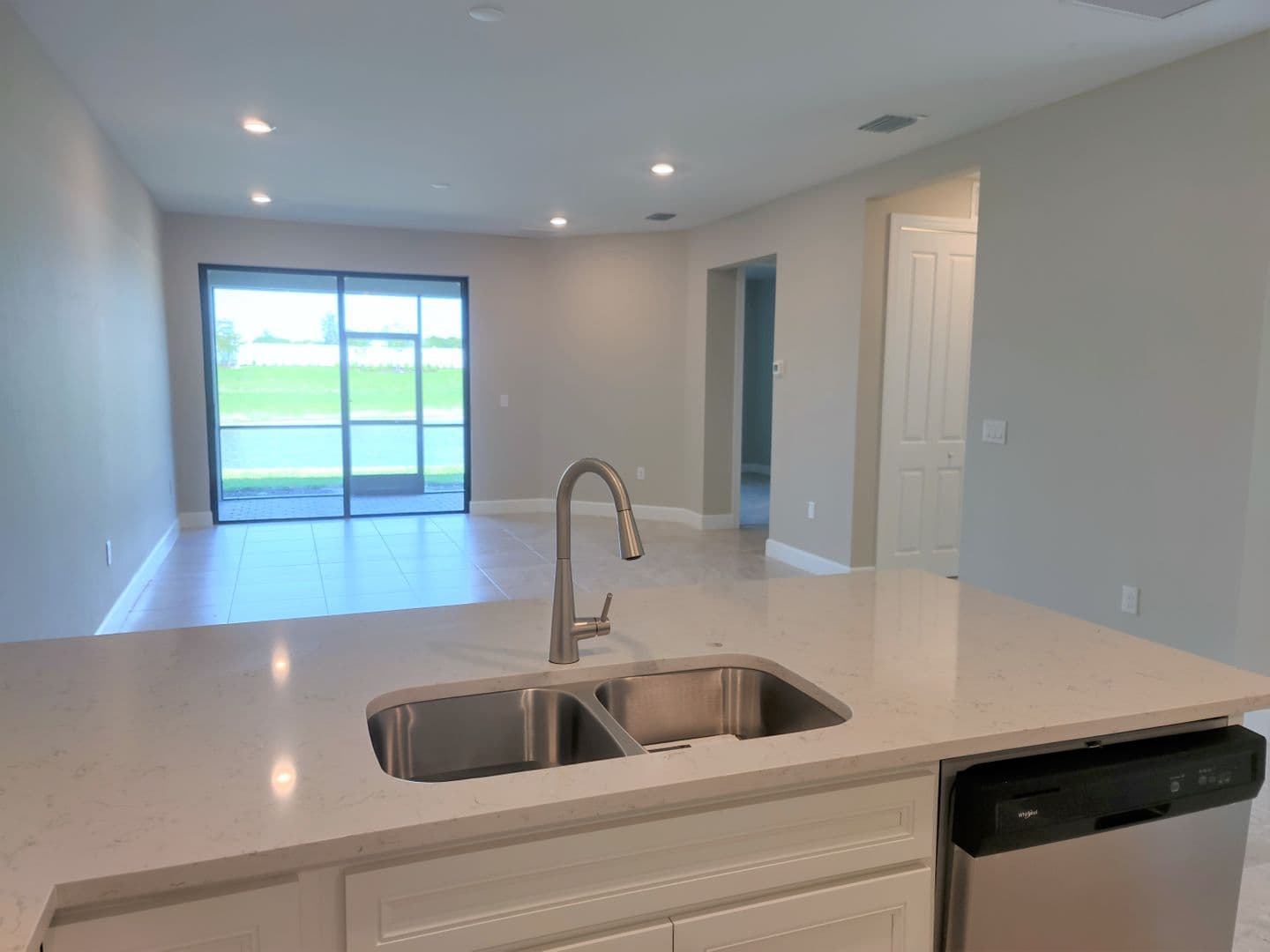 Nokomis House: 14558 Mossy Pine Court