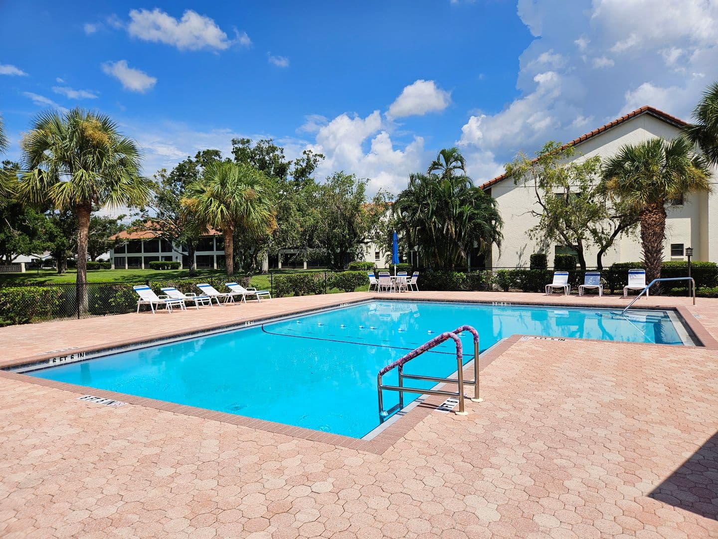 Venice Condo: 764 Avenida Estancia #206B