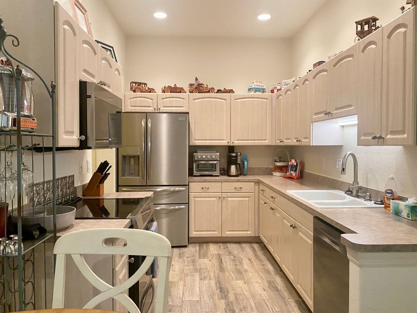 Venice House: 1204 Auburn Cove Circle