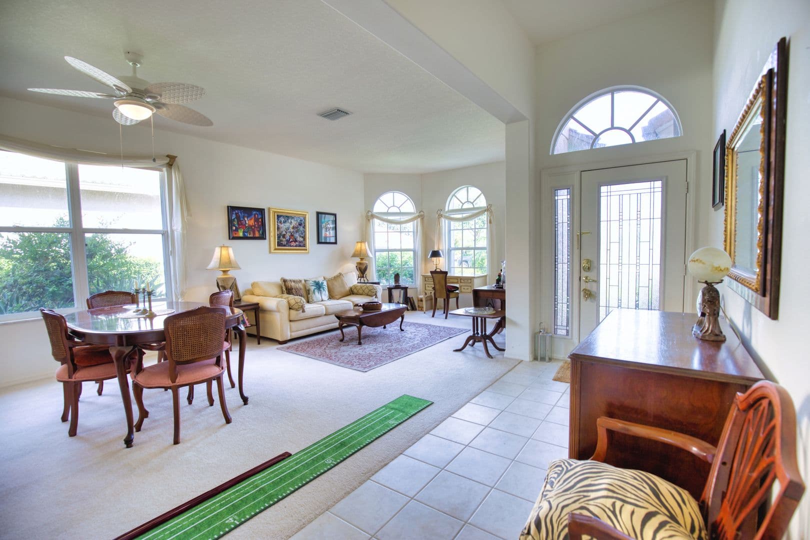 Venice House: 1520 San Ysidro Way