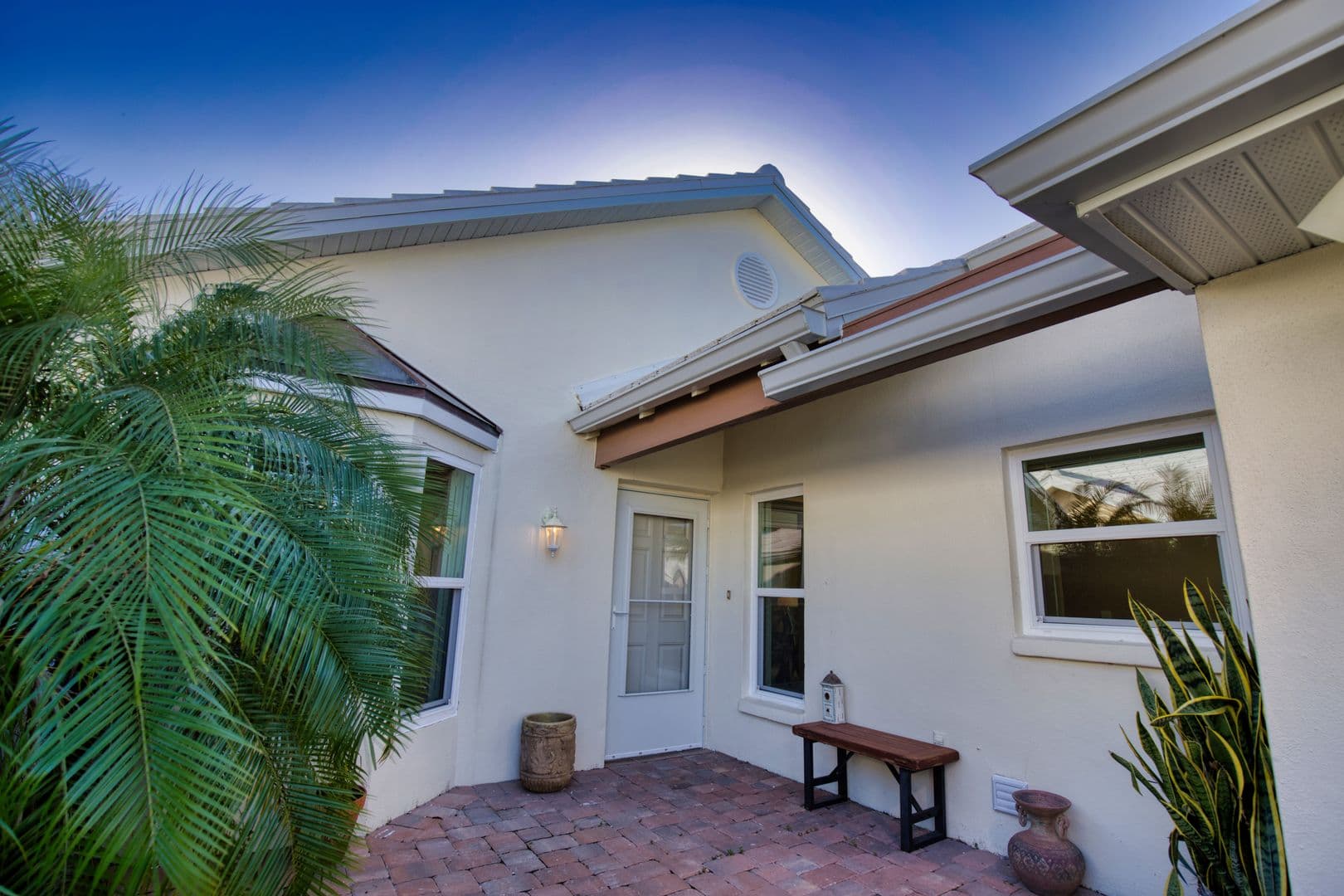 Venice House: 831 Harrington Lake Lane #37