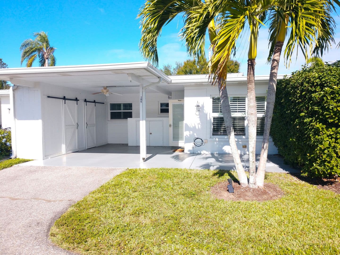 Venice Condo: 184 The Corso #184