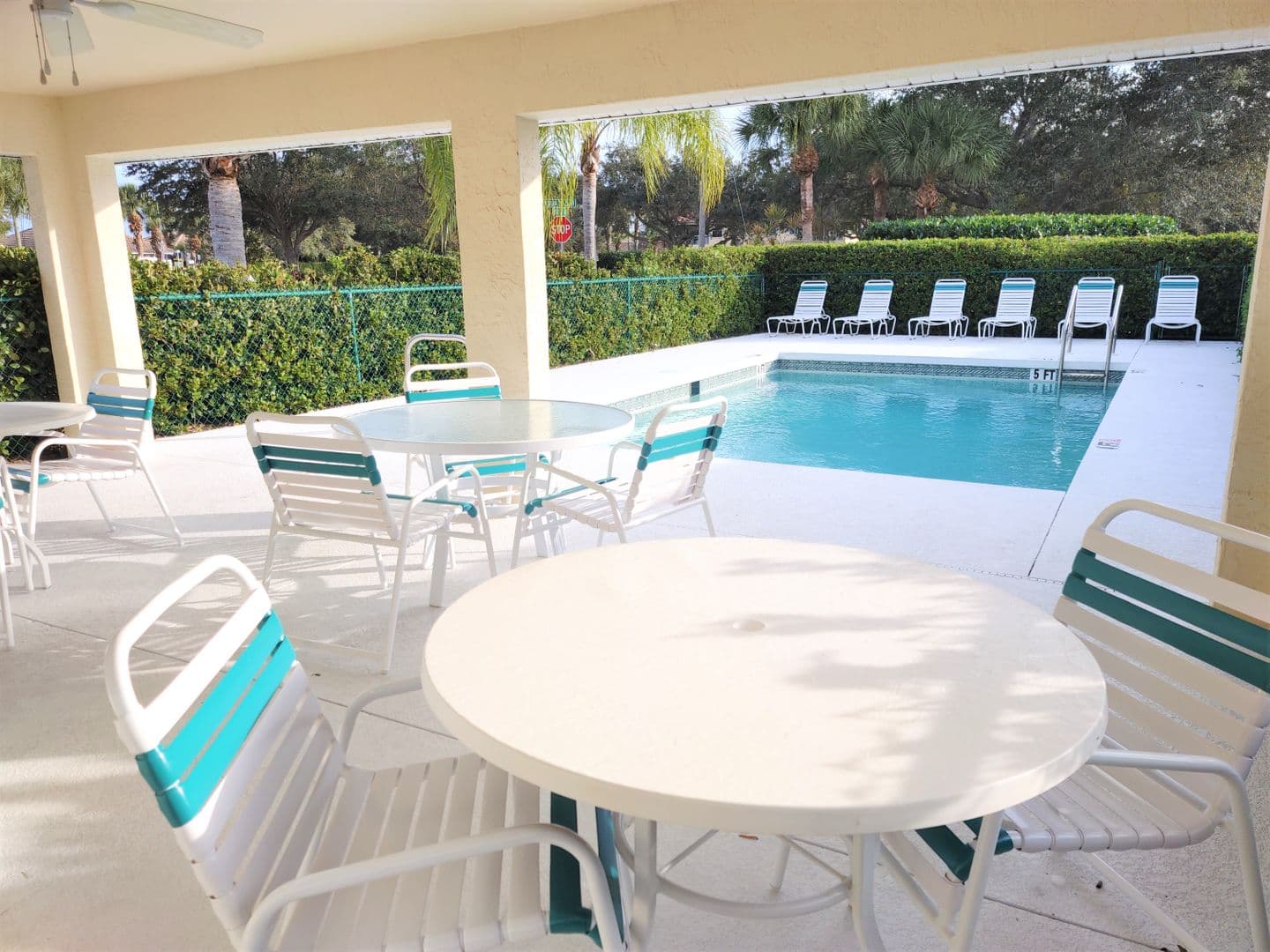 Venice House: 1204 Auburn Cove Circle