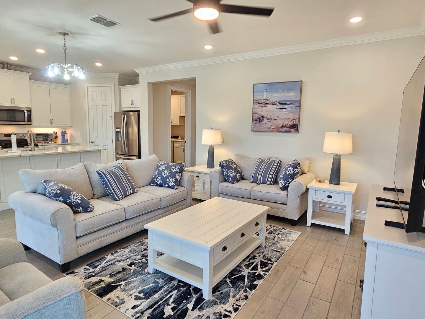 Nokomis House: 104 Villoresi Blvd