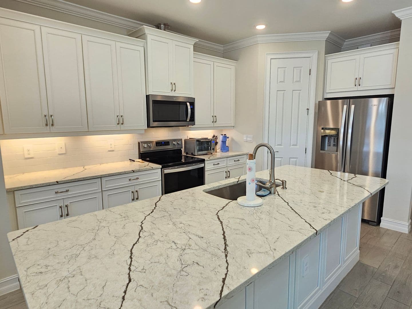 Nokomis House: 104 Villoresi Blvd