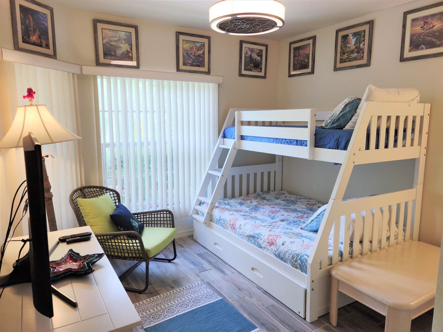 Venice House: 1204 Auburn Cove Circle