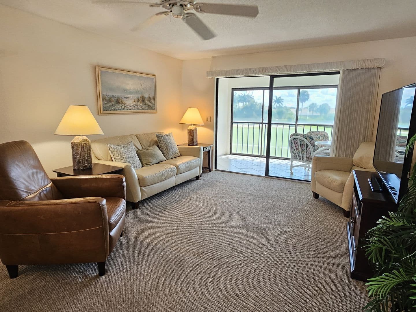 Venice Condo: 756 Avenida Estancia #B
