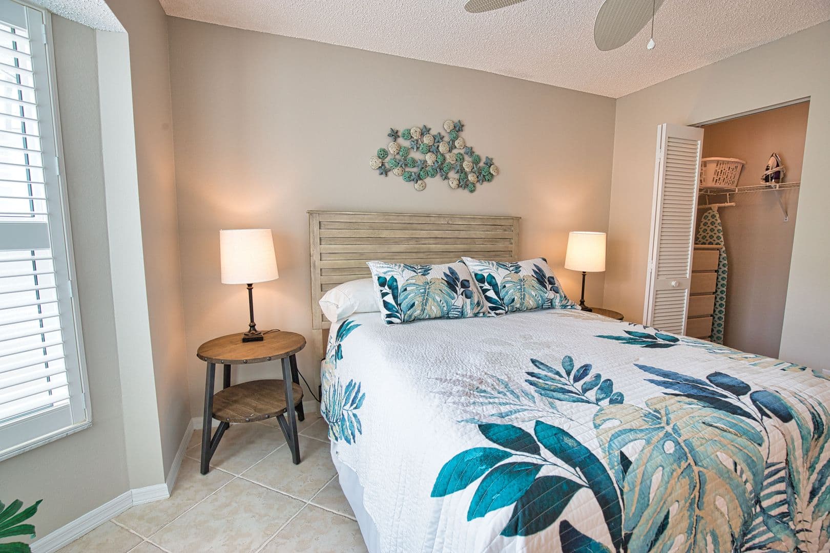 Venice House: 782 Harrington Lake Drive