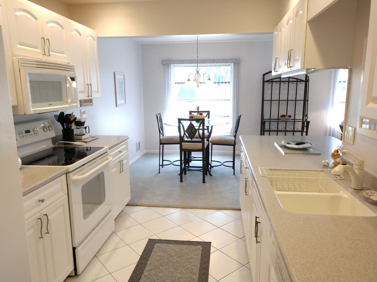Venice House: 3177 E Village Drive
