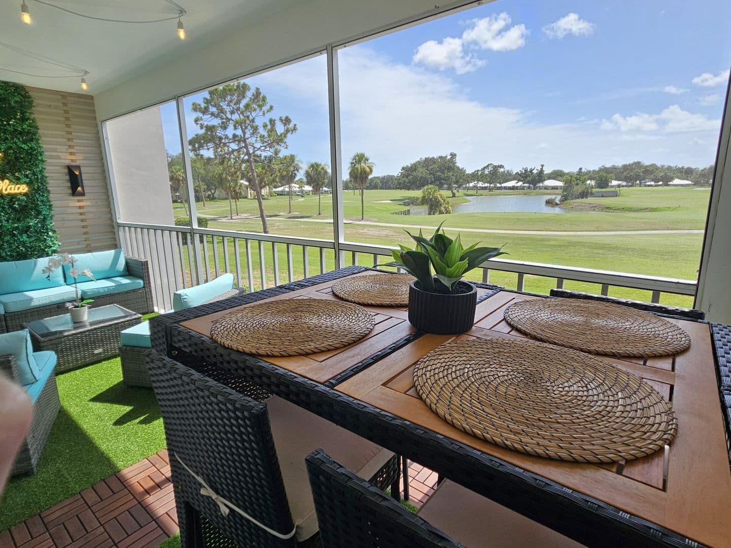 Venice Condo: 437 Cerromar Lane #424