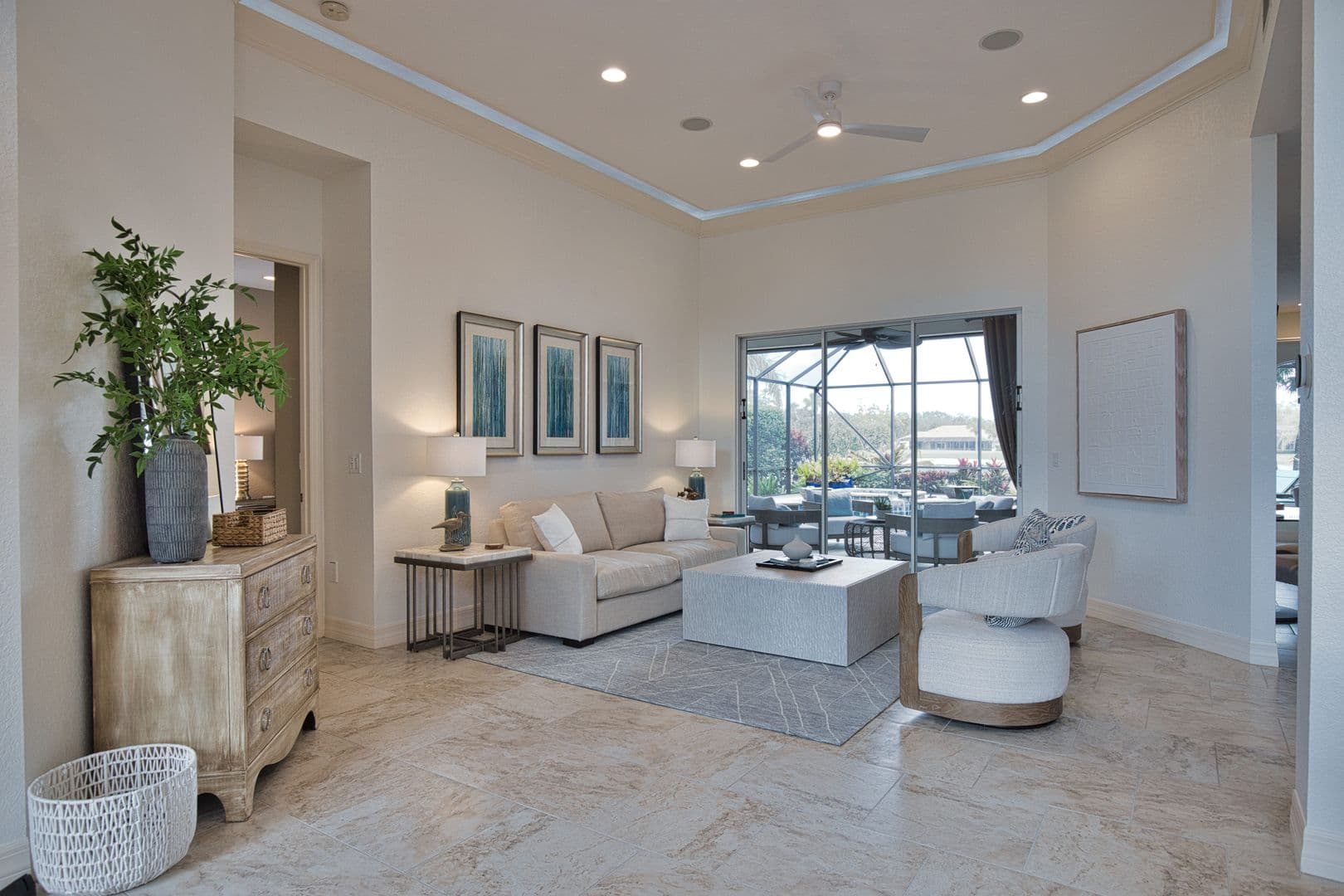 Venice House: 630 Khyber Lane