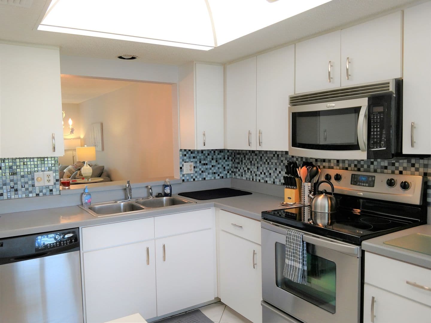 Venice Condo: 310 Mission Trail N #H