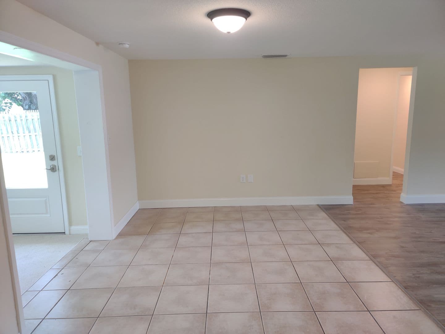 Venice House: 2551 Yucca Road