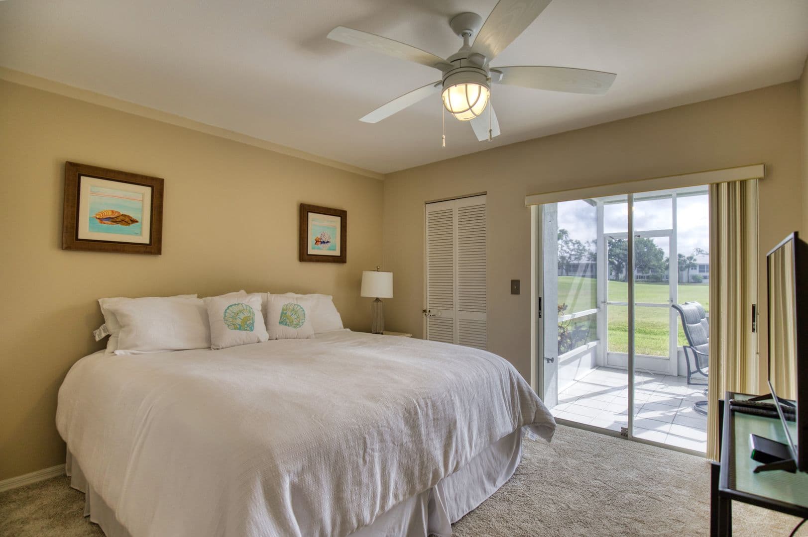 Venice House: 208 Cerromar Way S. #26