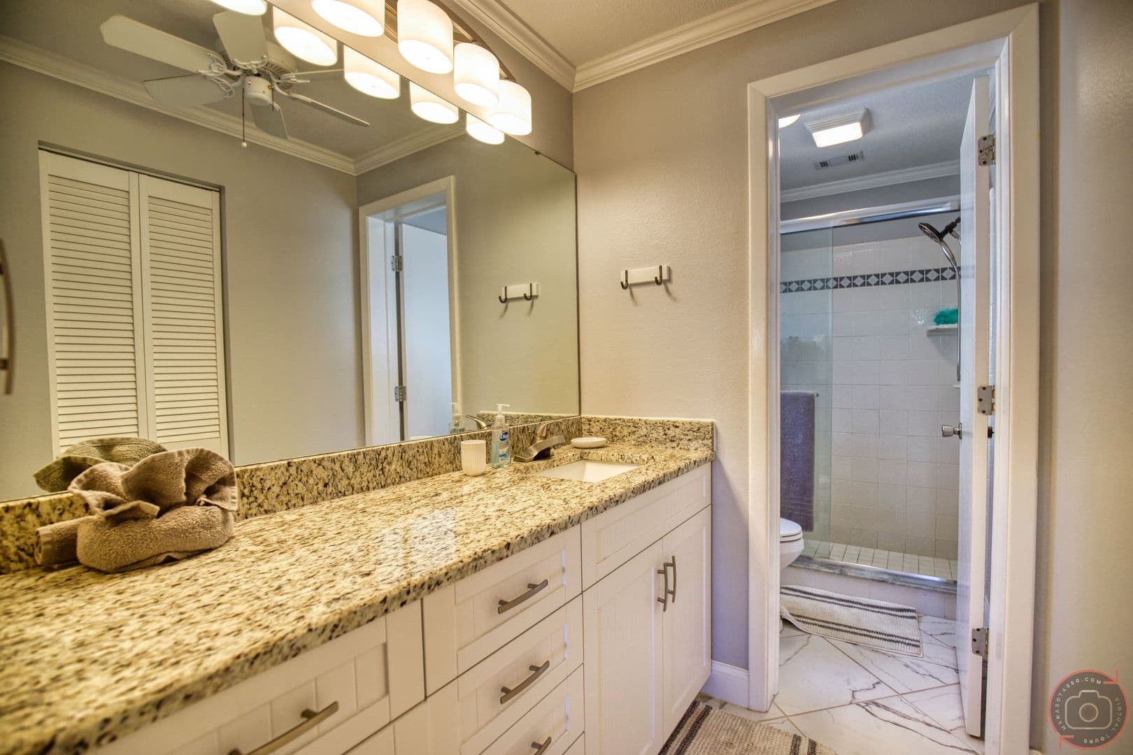 Venice Condo: 400 Mission Trail E #B