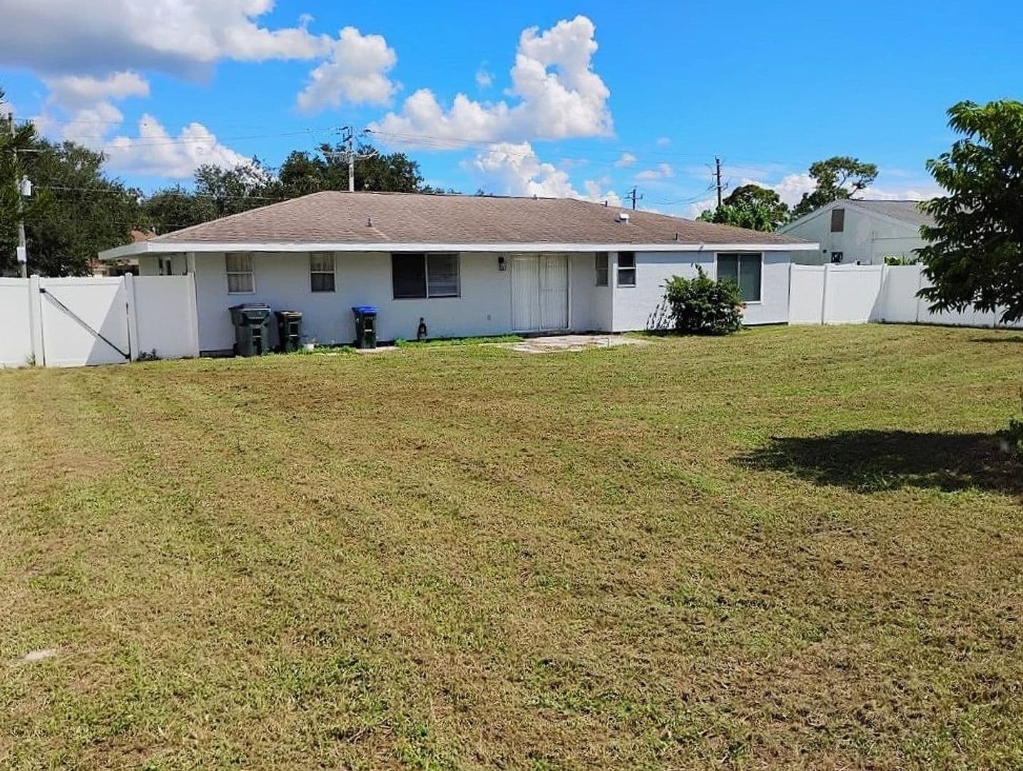 North Port House: 3055 Pan American Blvd