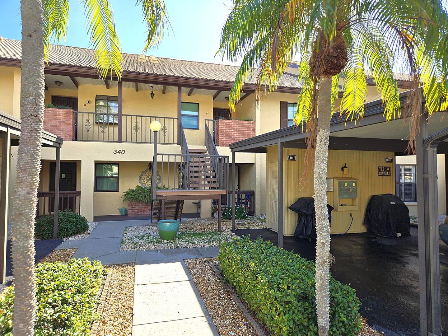 Venice Condo: 340 Three Lakes Lane #F