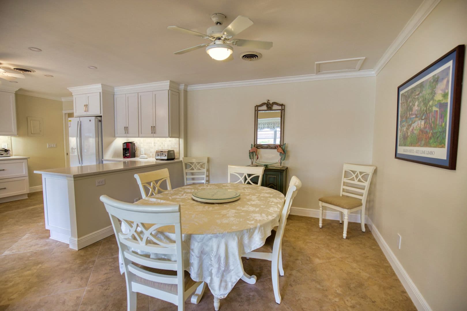 Venice Condo: 100 Avenue Des Pasque #9