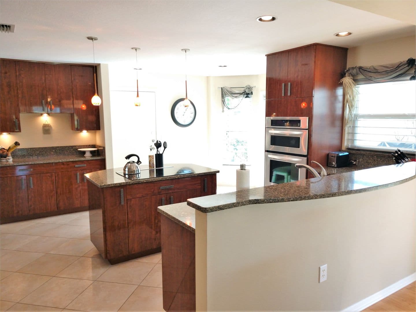 Venice Apartment: 540 Clubside Circle