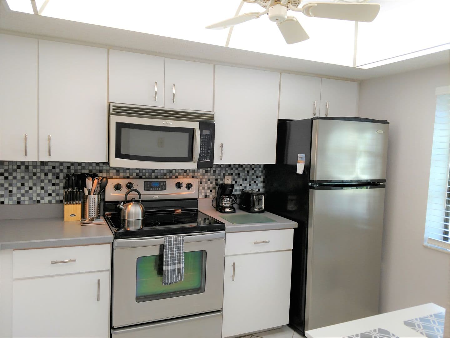 Venice Condo: 310 Mission Trail N #H