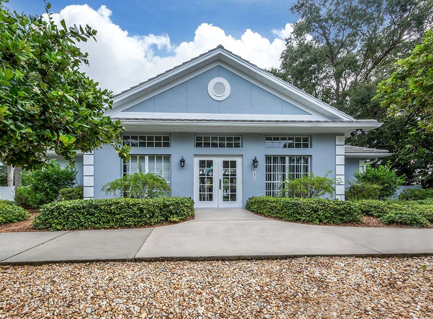 Venice Apartment: 540 Clubside Circle