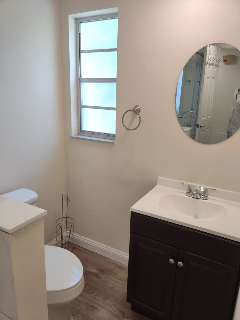 Venice House: 2551 Yucca Road