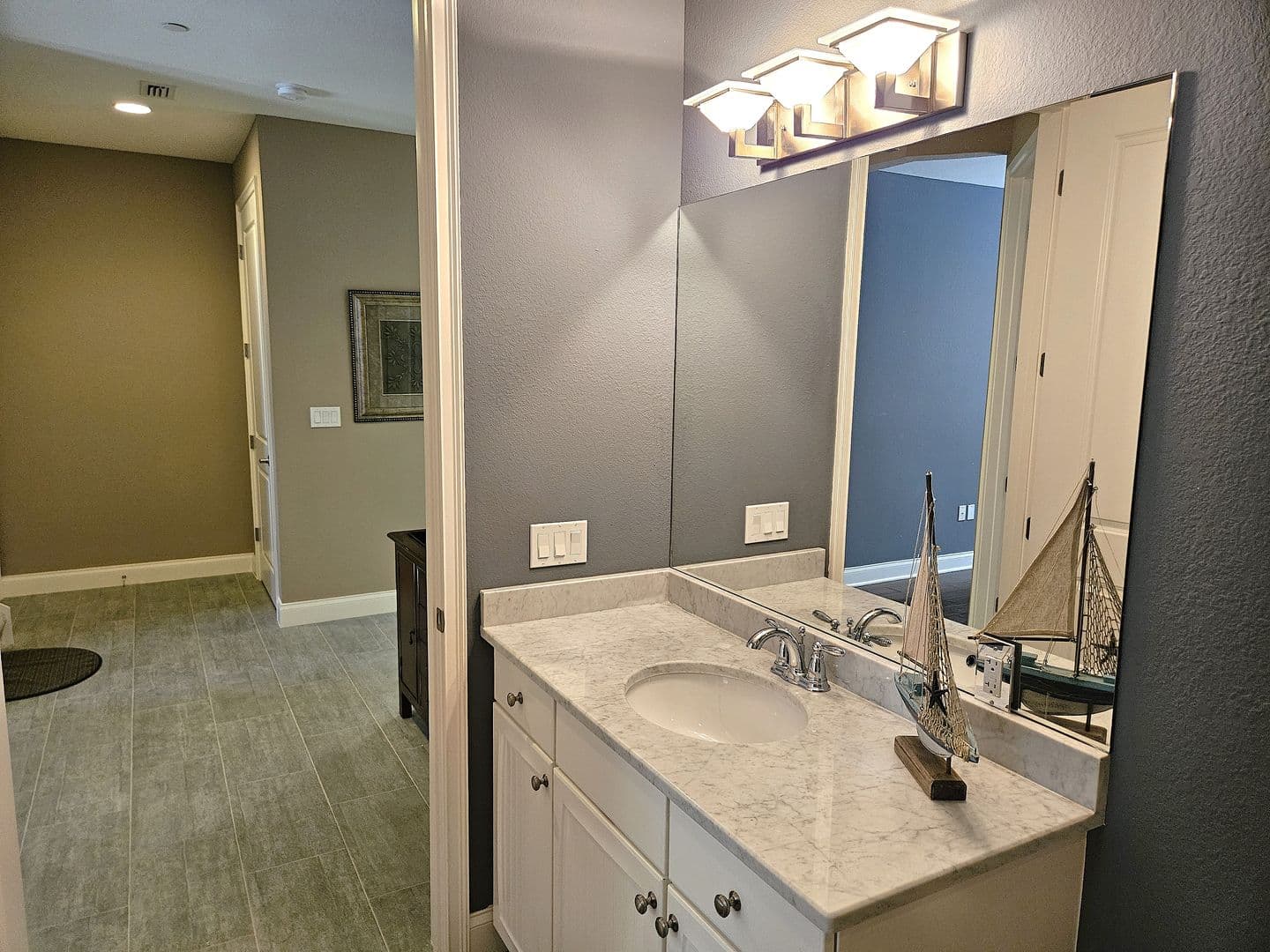 Venice Condo: 461 S Nokomis Ave