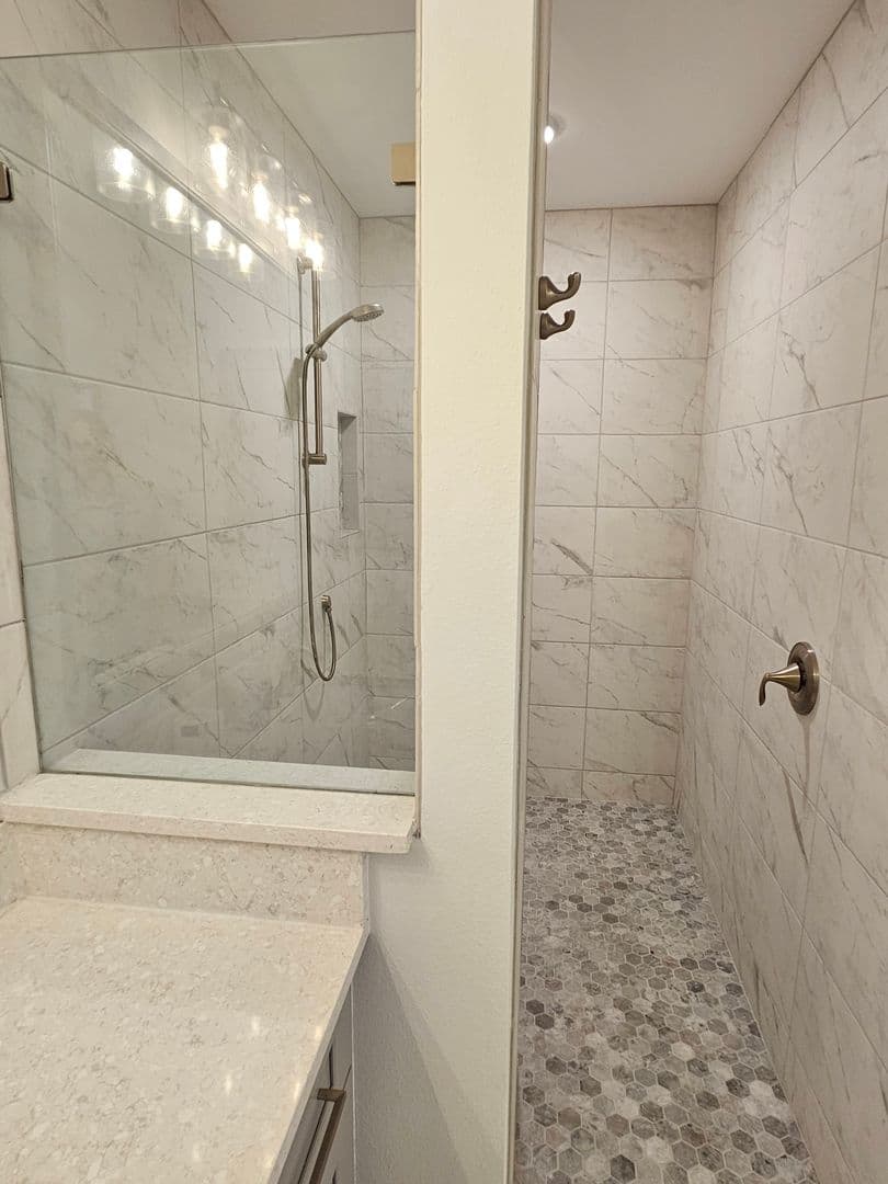 Venice Condo: 503 N Tamiami Trail #301