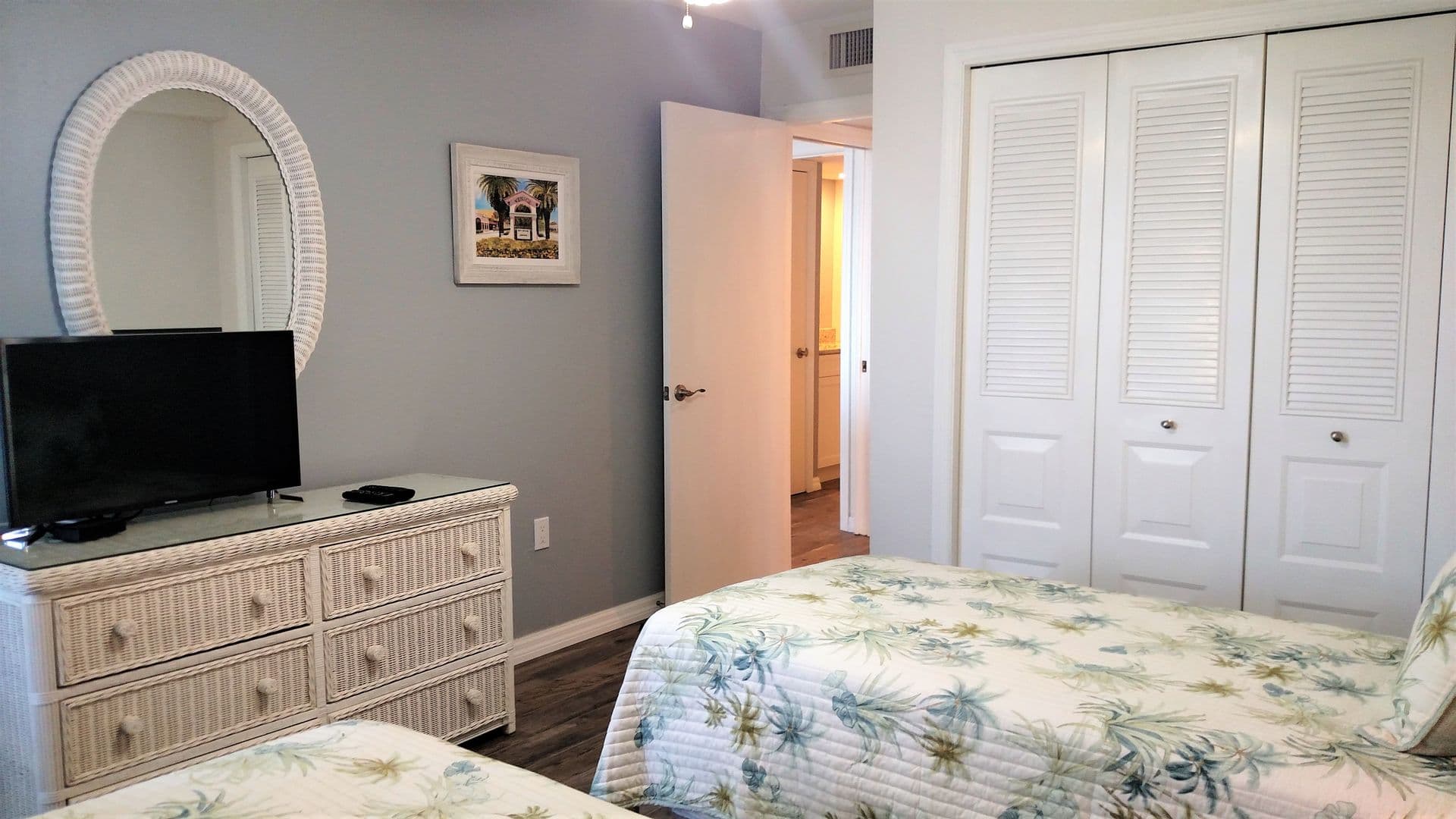 Venice House: 627 Alhambra Road #702