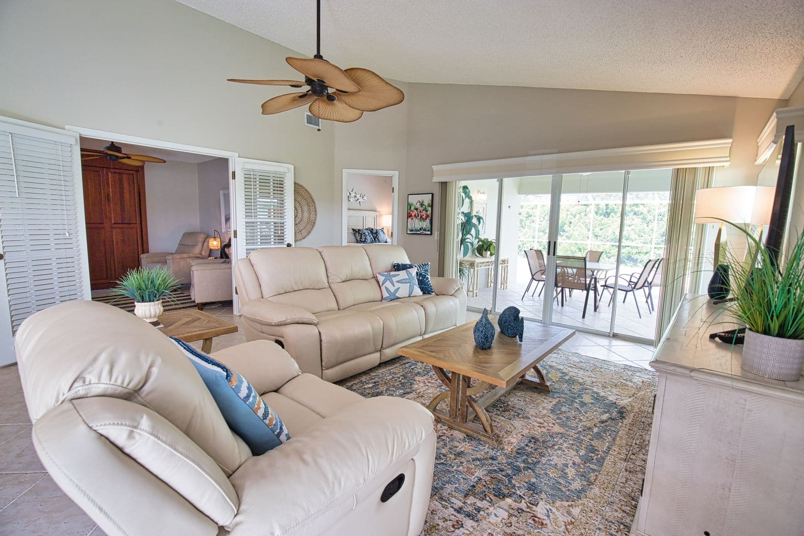 Venice House: 782 Harrington Lake Drive