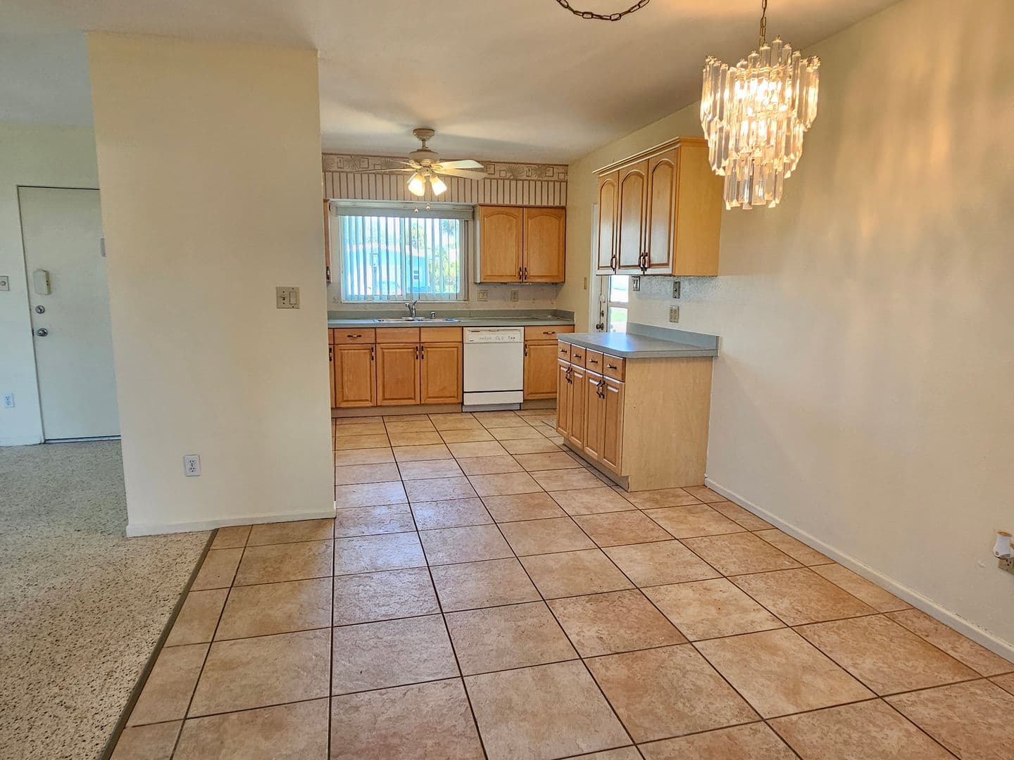 Venice House: 264 Glen Oak Road